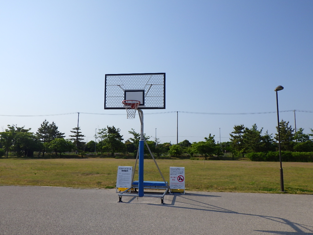 バスケットゴールの冬期間利用休止のお知らせ《11月30日から》｜公園